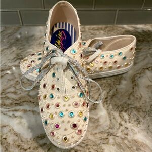 Glitzies New Vintage Canvas Sneakers with Multi Colored Rhinestones SZ 6